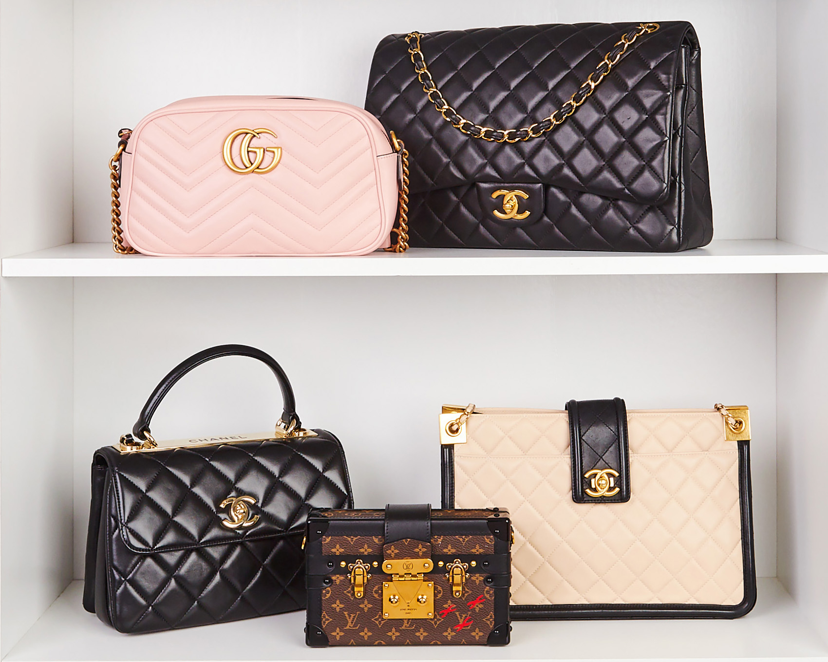 Make money by consigning your designer handbags! | Yoogi's Closet Authenticated Pre-Owned Luxury yoogiscloset.com #louisvuitton #gucci #chanel #designerhandbags